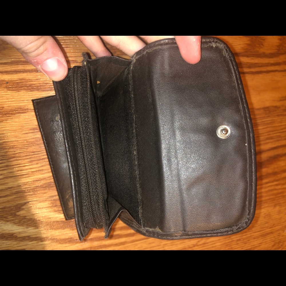 Wallet - Picture 2 of 4